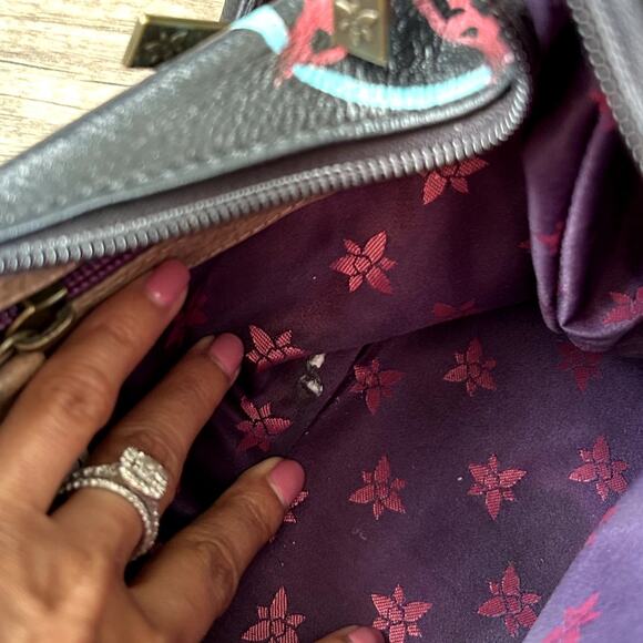 Anuschka Medium Zip Boho Island Escape Black Shoulder Bag - Picture 11 of 16